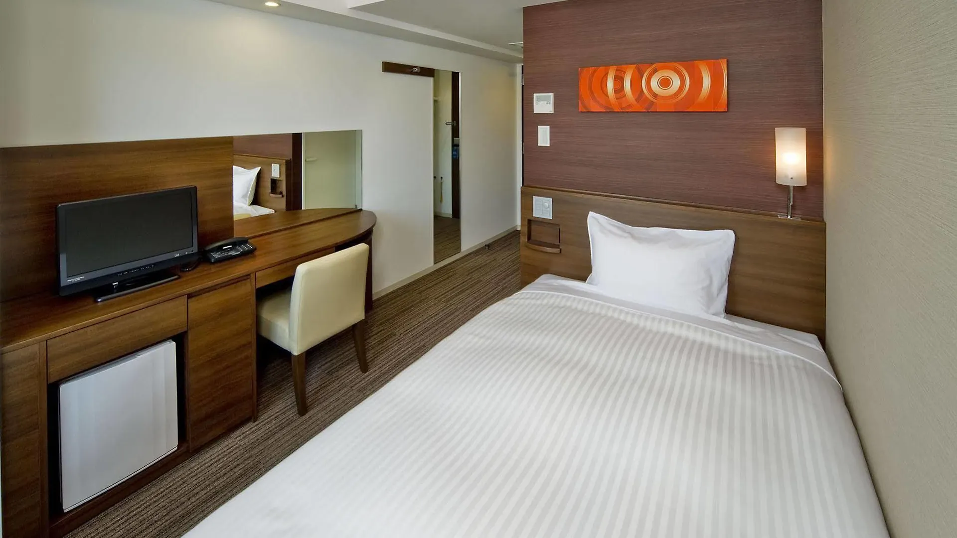 Sotetsu Fresa Inn Yokohama Totsuka Japan